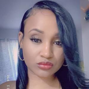 Meet your Posher, Kiki